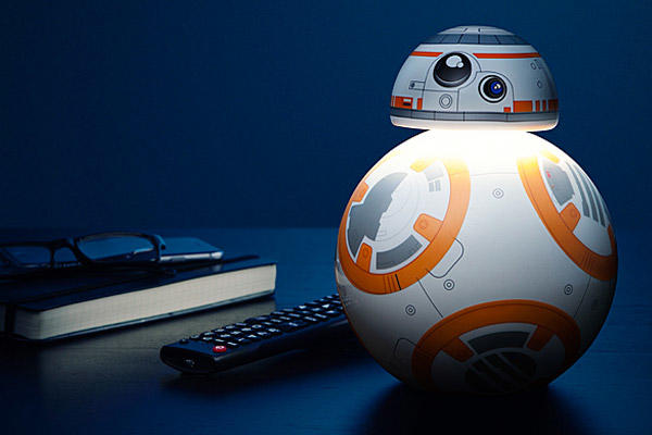 Must-Have Star Wars Merchandise from Think Geek