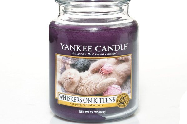 Amazingly weird candle scents that really exist – SheKnows