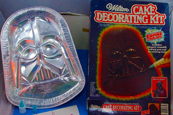 Darth Vader cake decorating kit